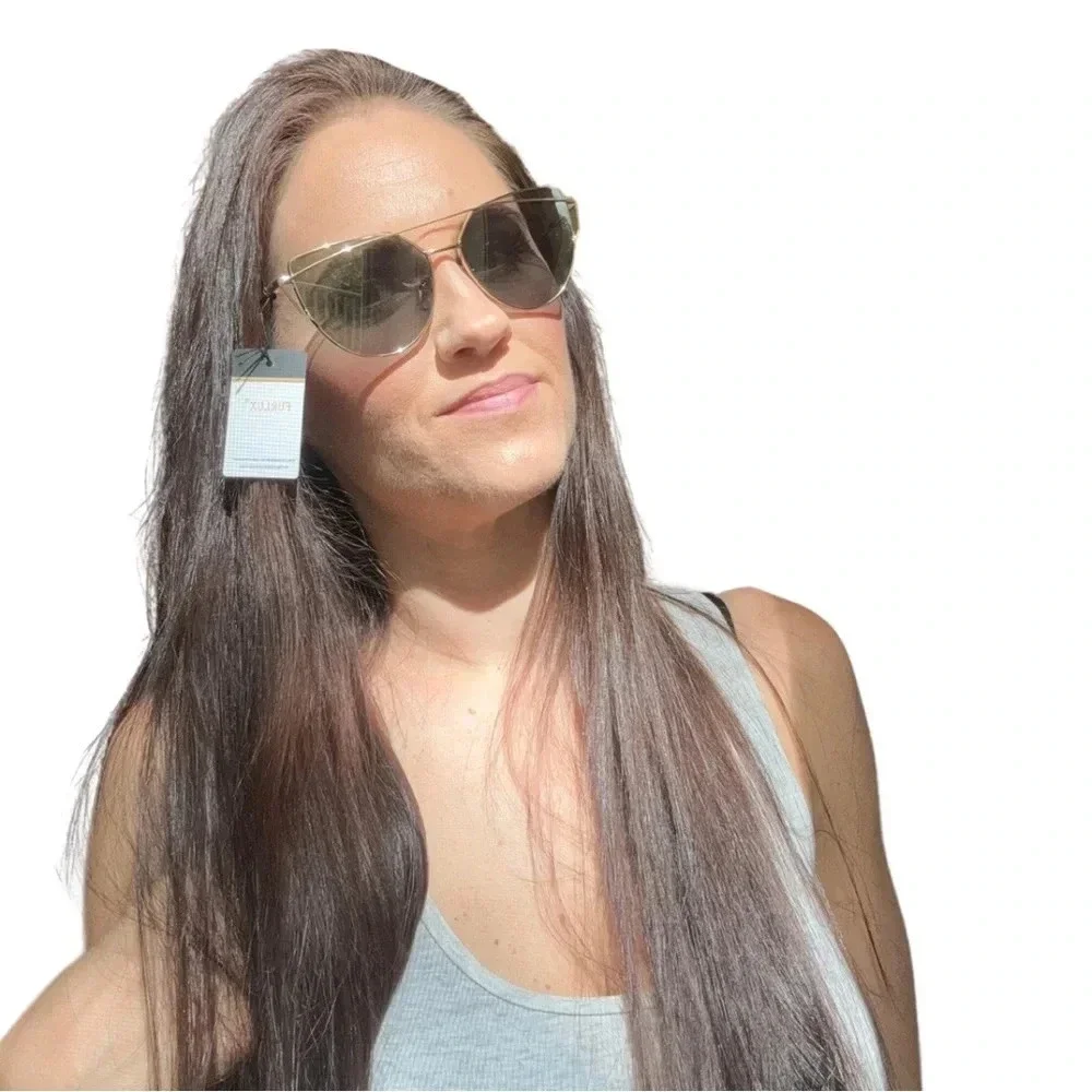 Yellow gold color mirrored sunglasses